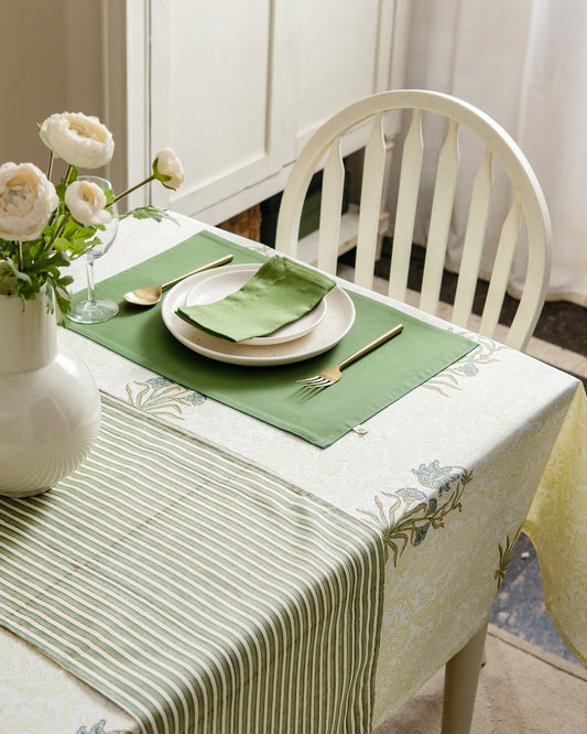 How to Style a Dining Table with Botanical Elegance: A Step-by-Step Guide