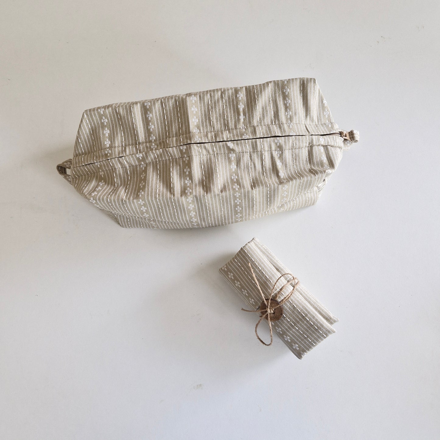Tuck & Go Pouch - Woven Desert Sand