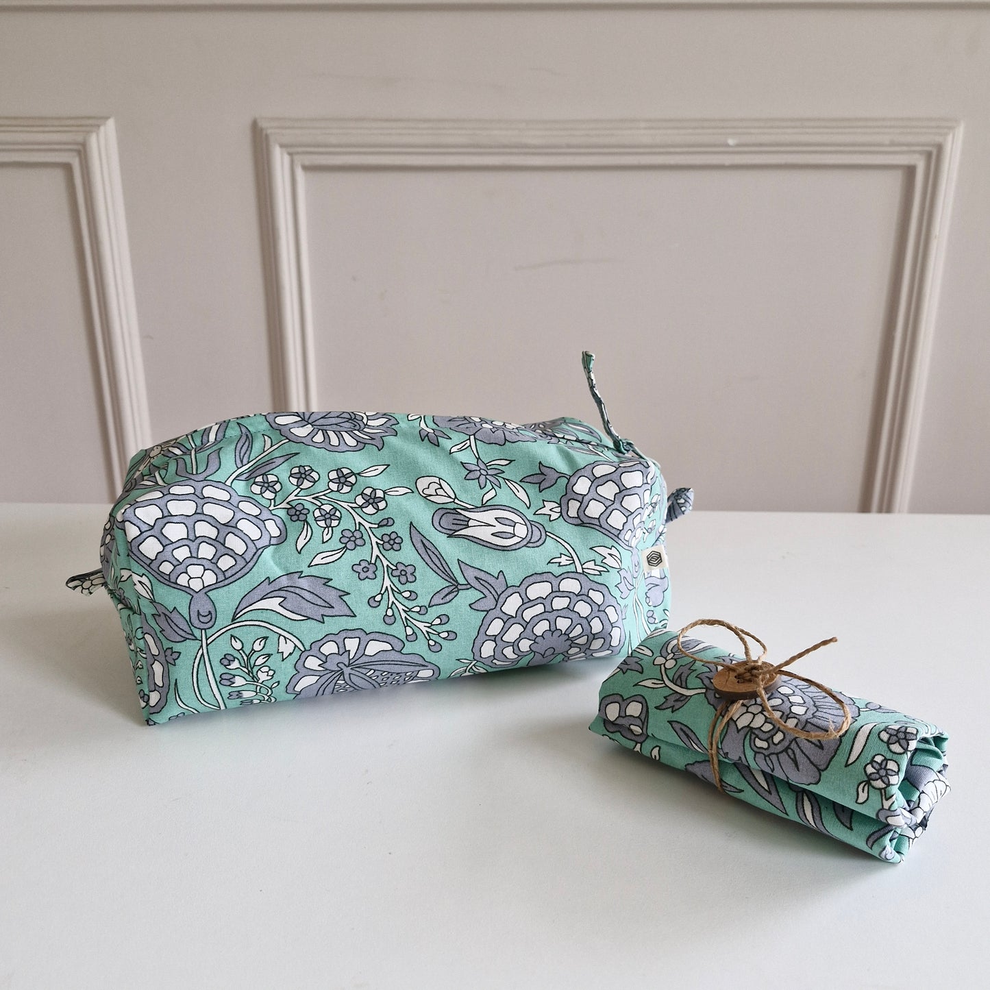 Tuck & Go Pouch - Tranquil Teal