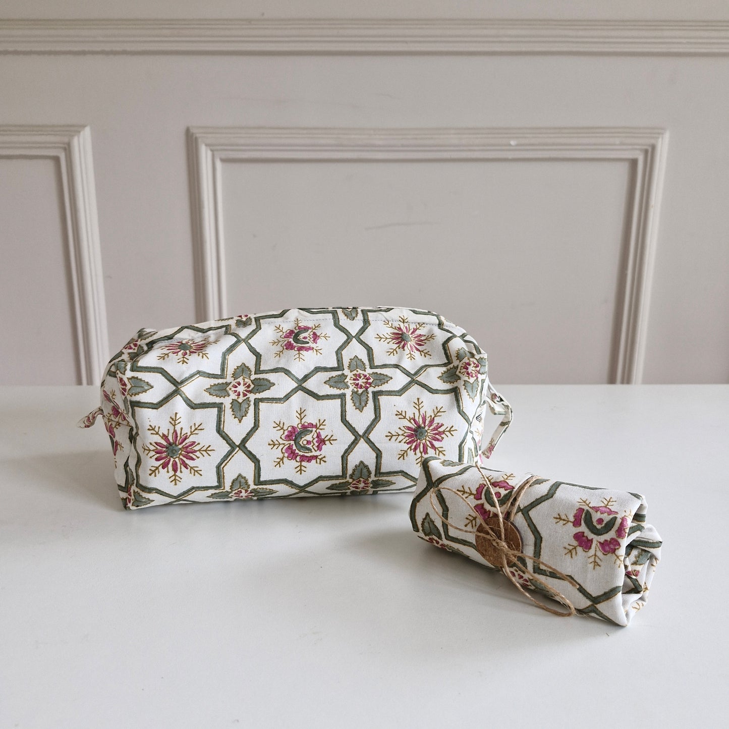 Tuck & Go Pouch - Persian Garden