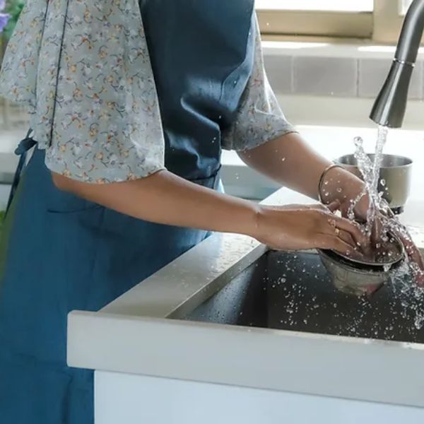 Spill-Resistant, 3-pocket, Cotton Apron - Blue