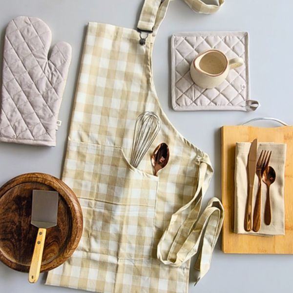 Spill-Resistant, 3-pocket, Cotton Apron - Beige Checks Beige Checks