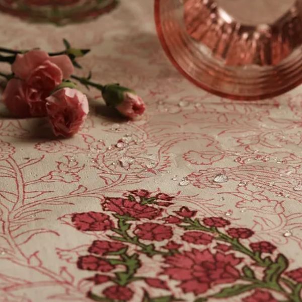 Summer Rose Tablecloth Pink