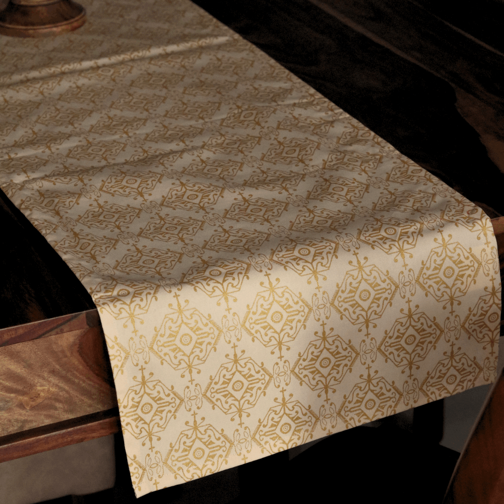 Golden Citrine Runner