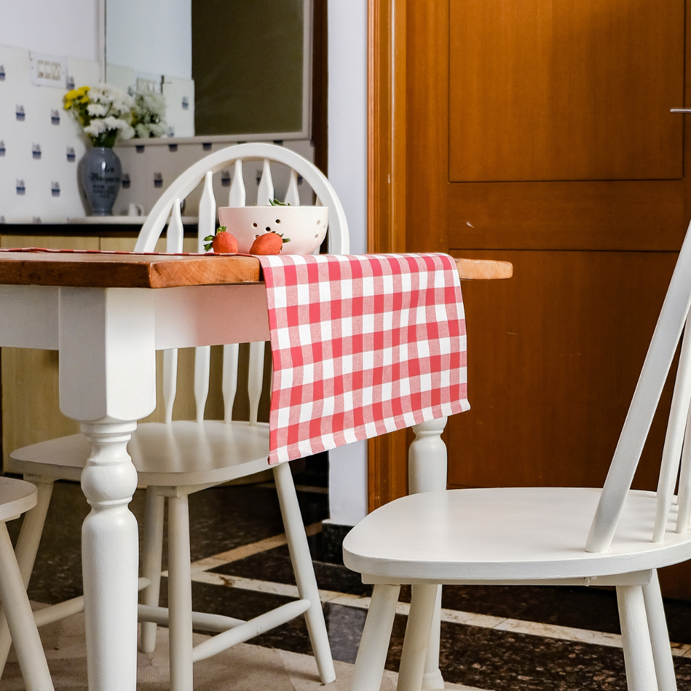 Pizzeria - Red Gingham Checks Runner