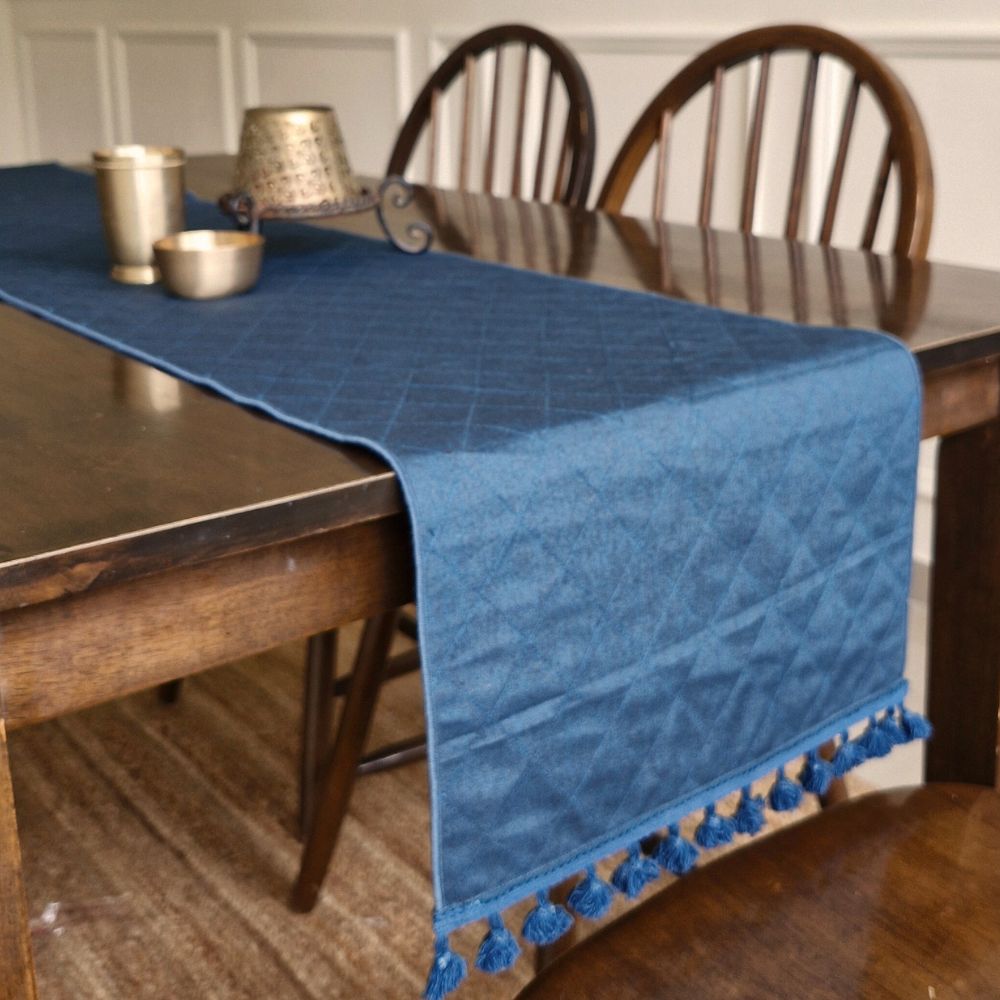 Stormy Skies Reversible Runner