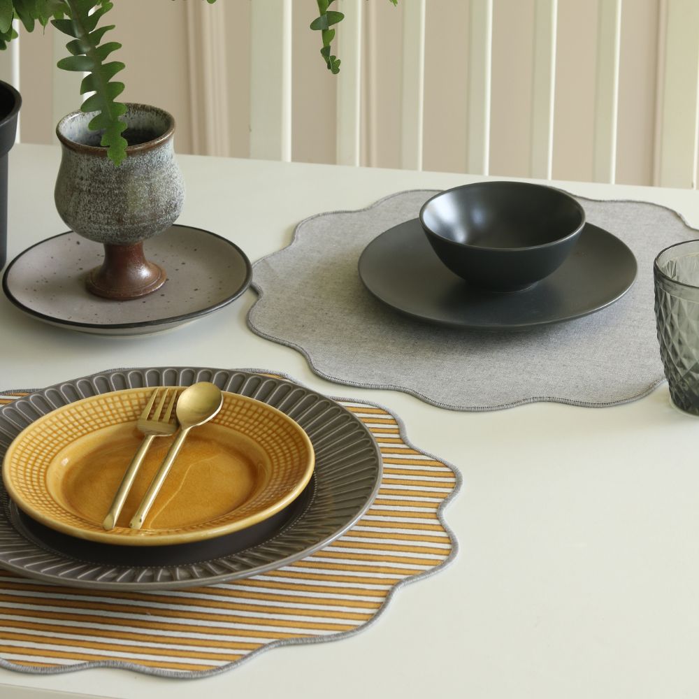 Ochre Mirage & Grey Chambray Placemats Round Scalloped (15") Ochre & Grey