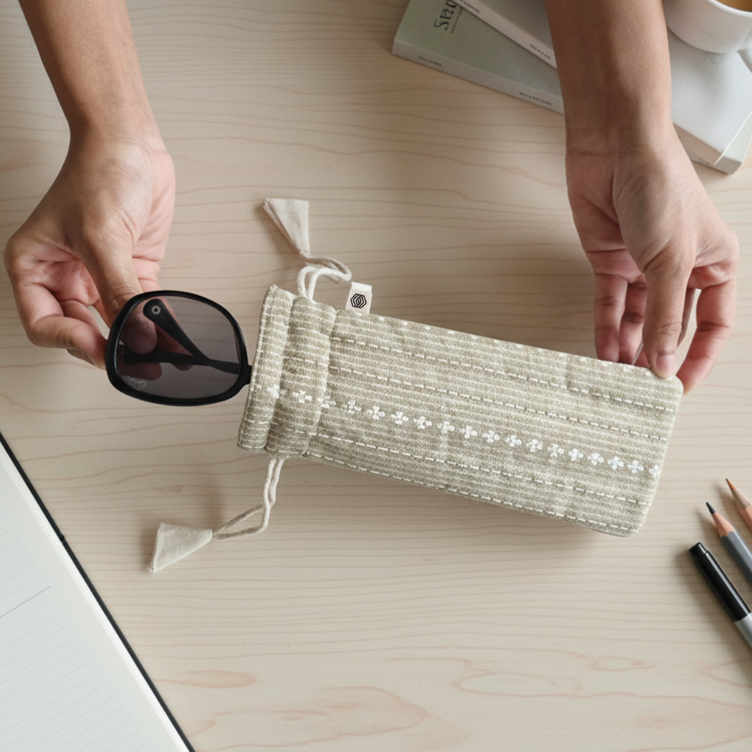 Optical Pouch - Woven Desert Sand