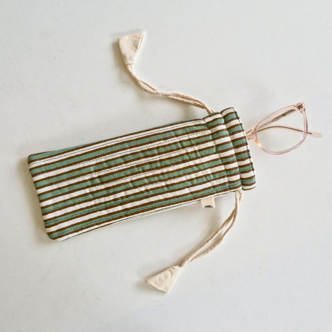 Optical Pouch - Sage Mirage