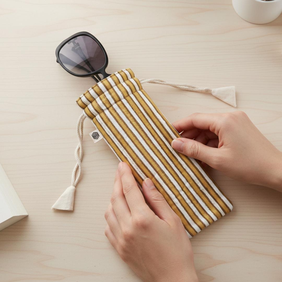 Optical Pouch - Ochre Mirage