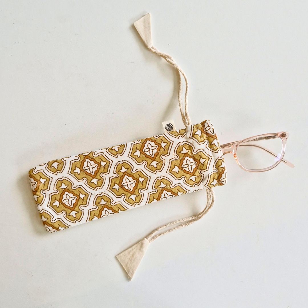 Optical Pouch - Chai & Toast