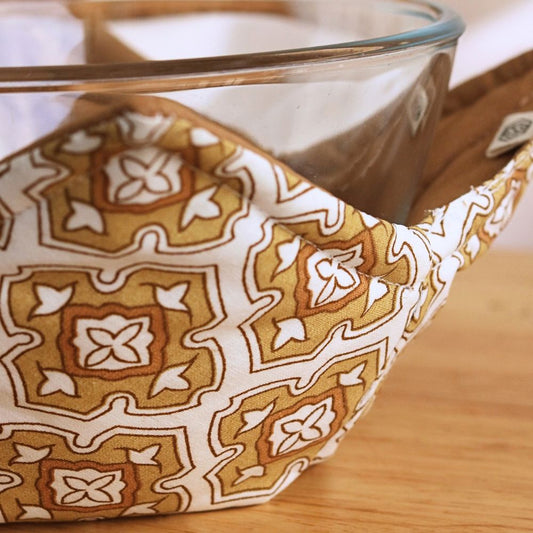 Chai & Toast Bowl Pot Holder