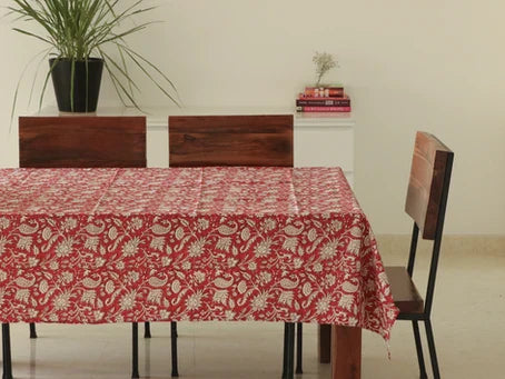 Size does matter!How to pick the right sized tablecloth