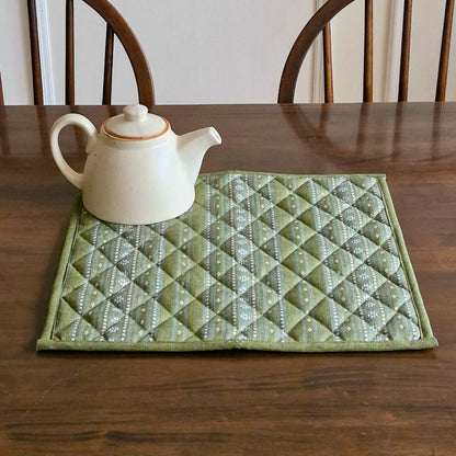 Woven Moss Green Tablepad
