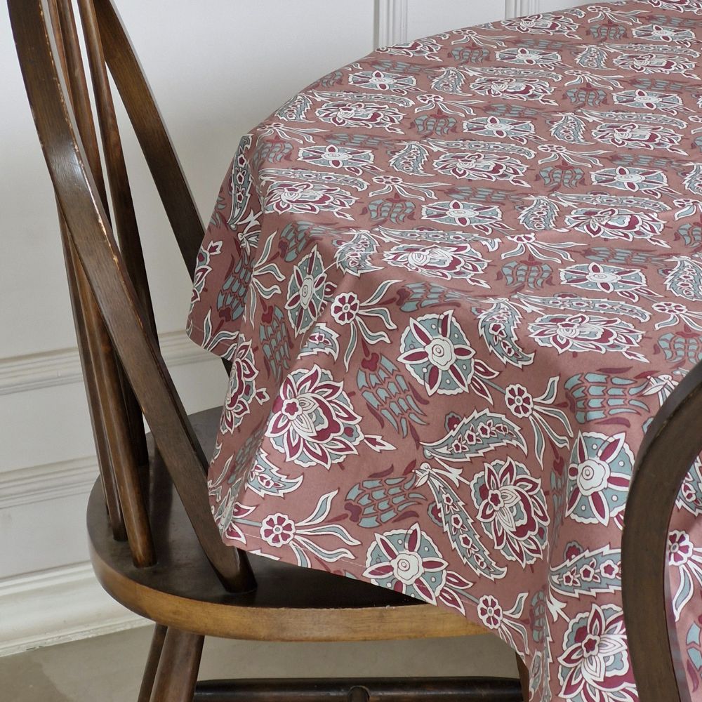 Sweet Onion Tablecloth Sweet Onion