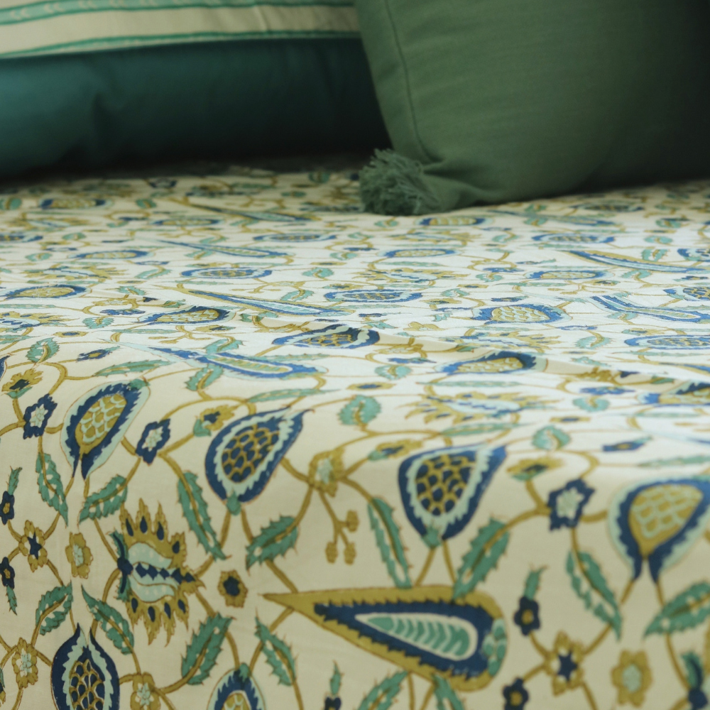 Garden Of Amalfi Bedsheet