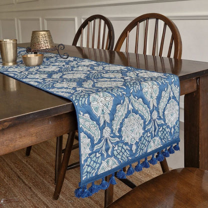 Stormy Skies Reversible Runner