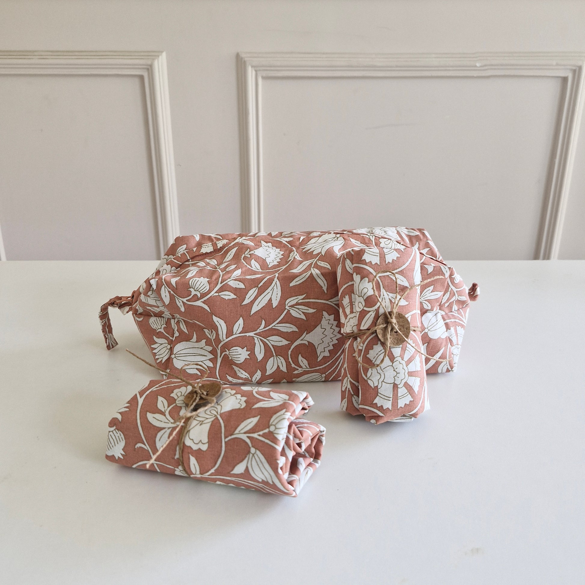 Tuck & Go Pouch - Dusty Rose