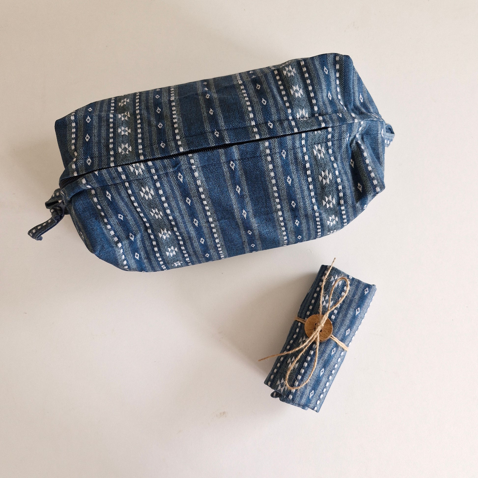 Tuck & Go Pouch - Woven Aegean Blue