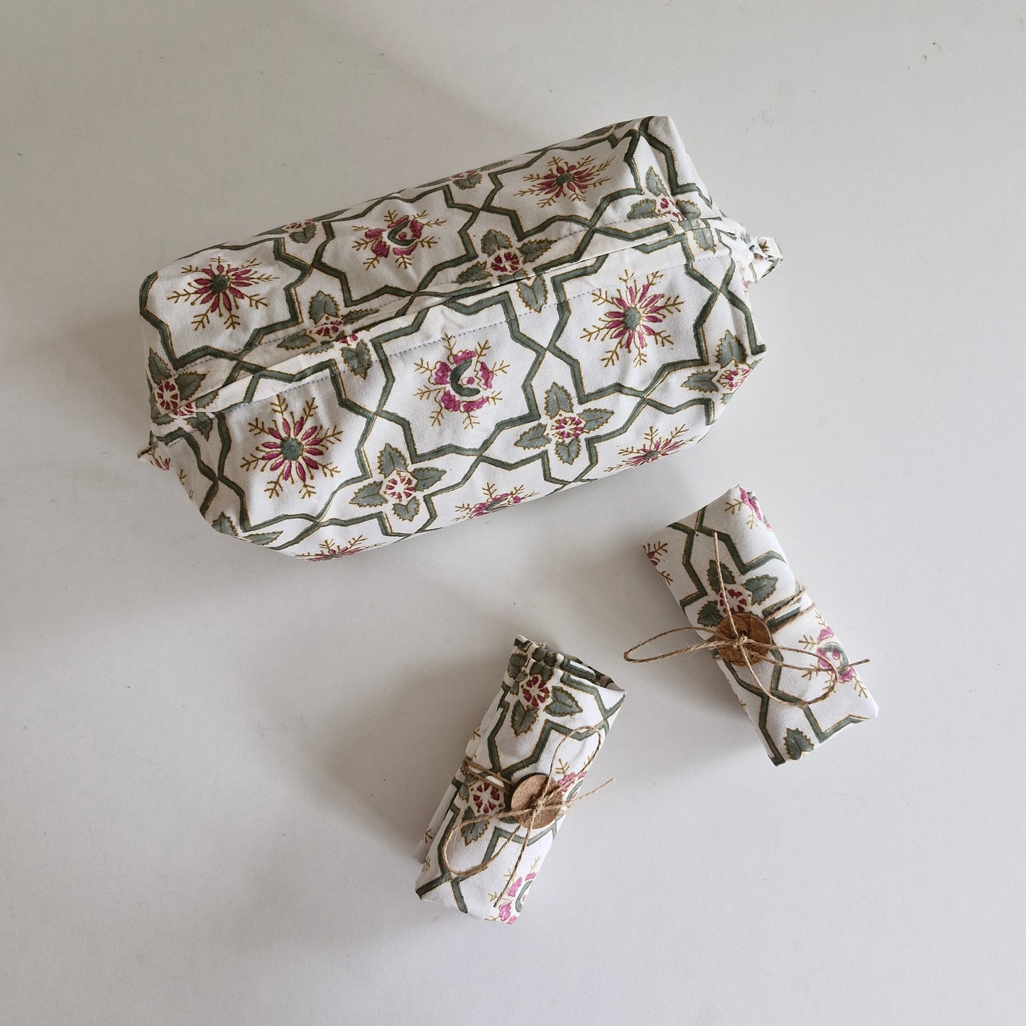 Tuck & Go Pouch - Persian Garden