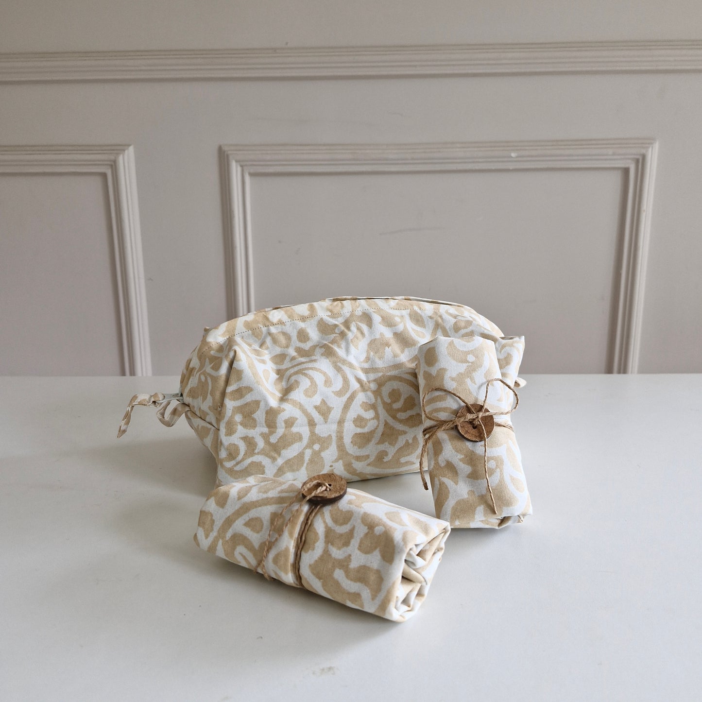 Tuck & Go Pouch - Dance in the Dunes
