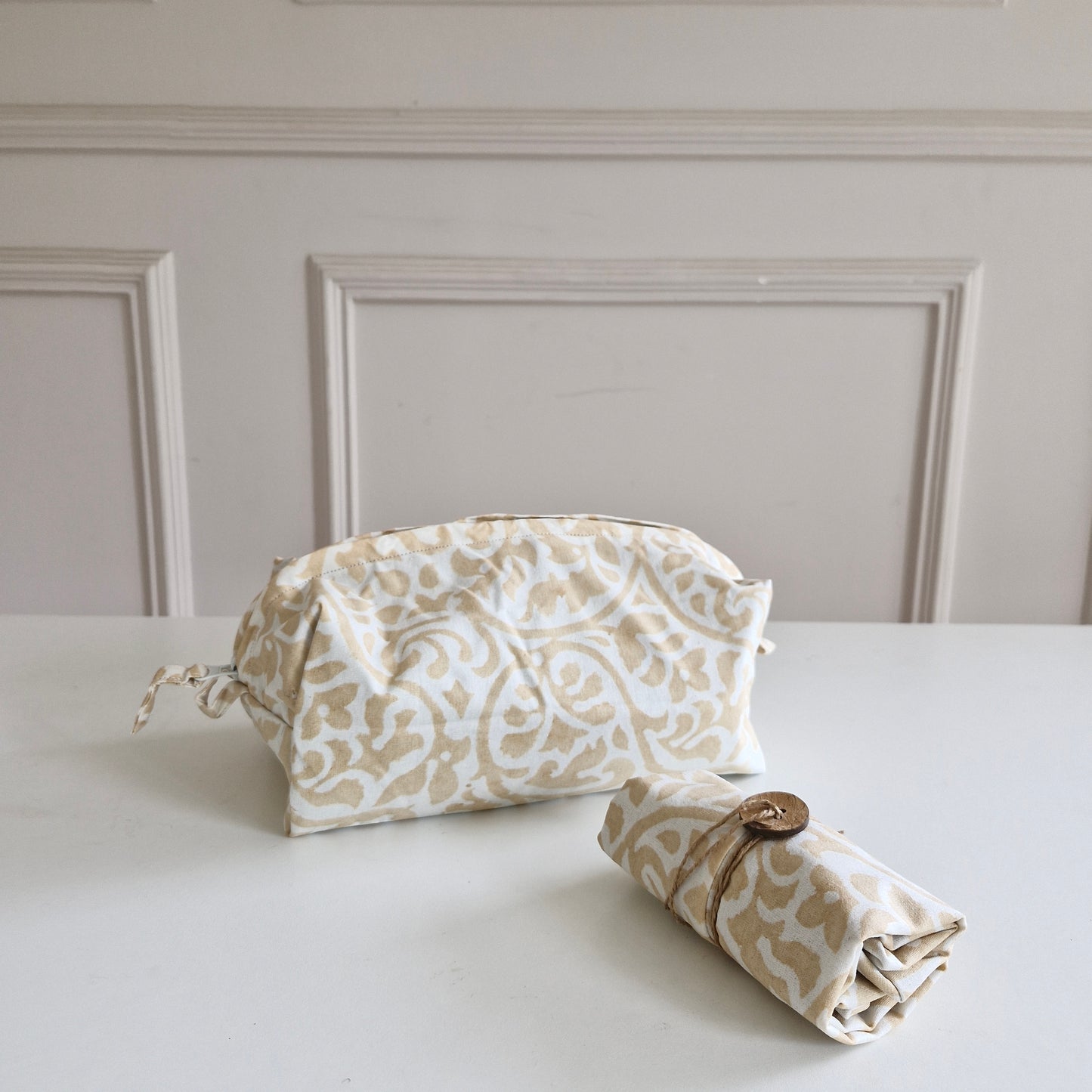 Tuck & Go Pouch - Dance in the Dunes