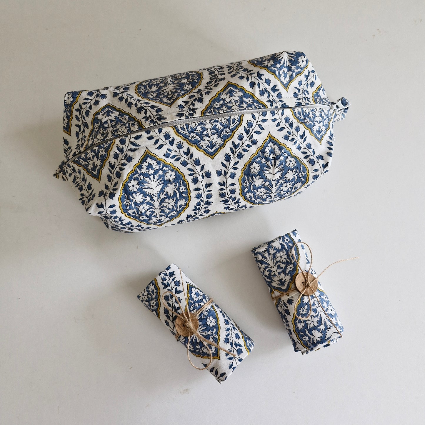 Tuck & Go Pouch - Morning Dew