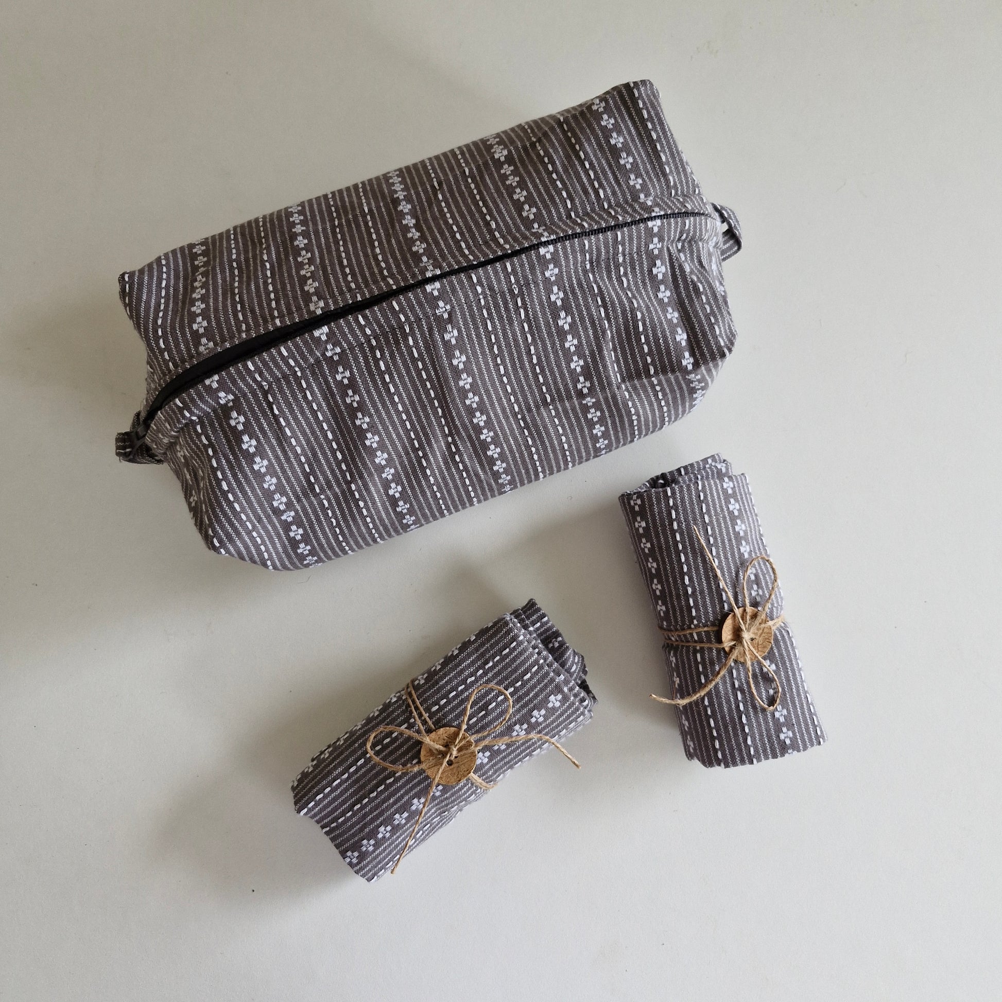 Tuck & Go Pouch - Woven Winter Grey