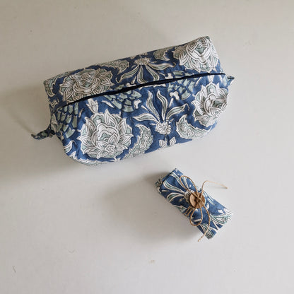 Tuck & Go Pouch - Stormy Skies