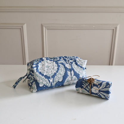 Tuck & Go Pouch - Stormy Skies