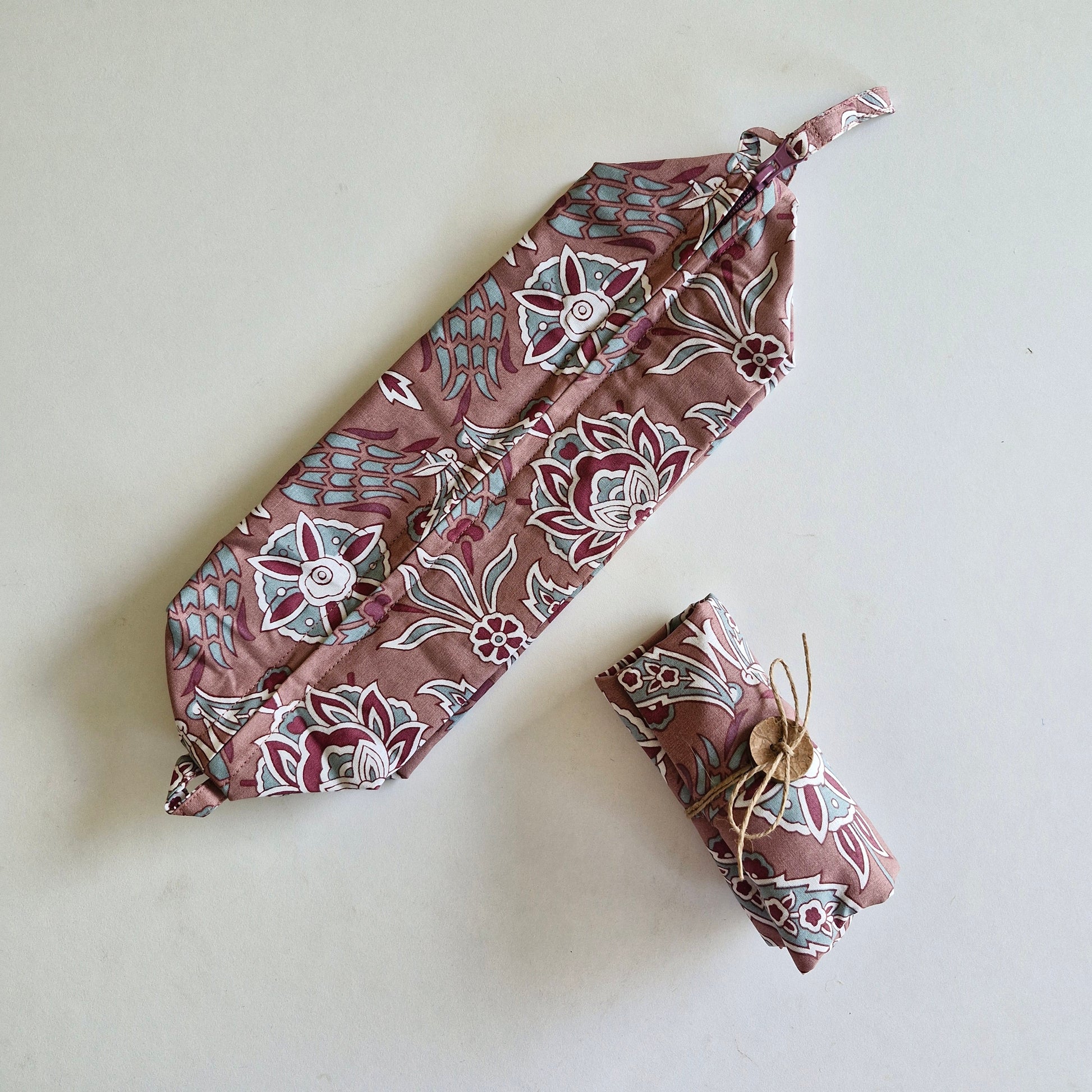 Tuck & Go Pouch - Sweet Onion