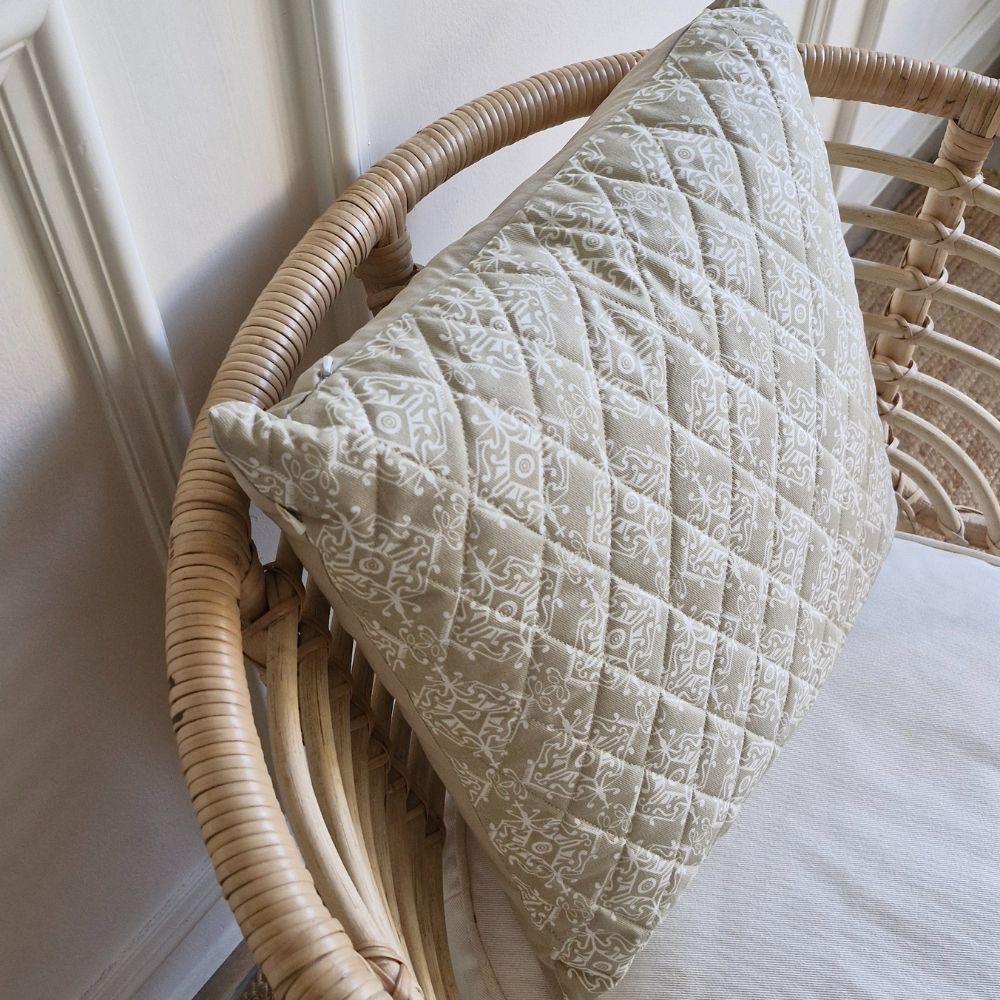 Dholpur Beige Cushion Cover