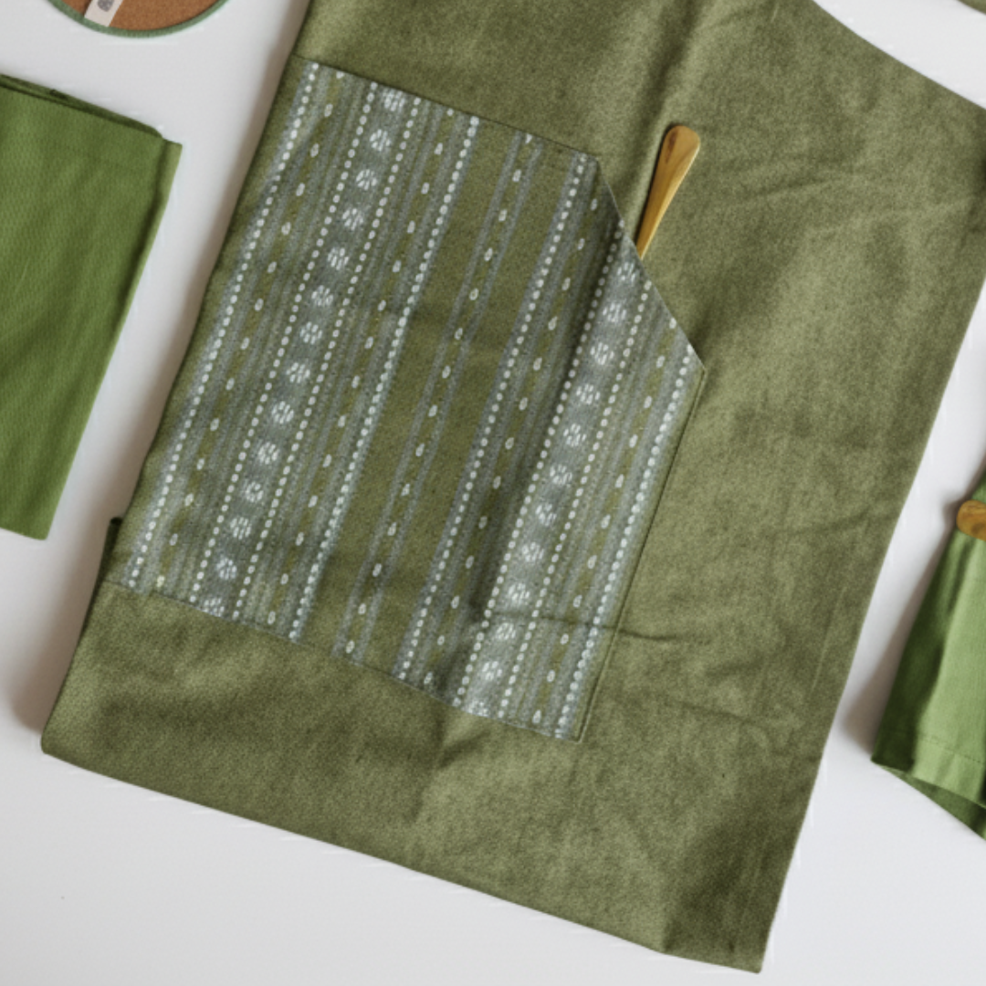 Spill-Resistant, 3-pocket, Cotton Apron - Moss Green