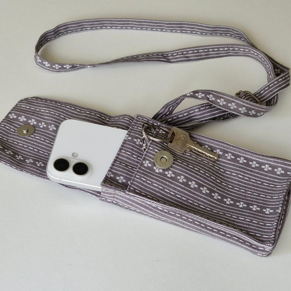 Woven Winter Grey Mobile Pouch