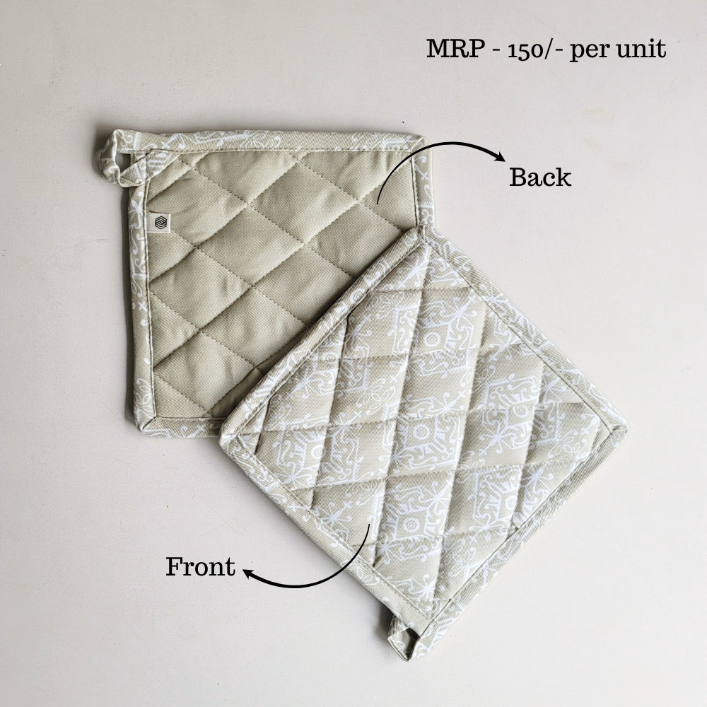 Wipeable & Reversible Pot Holder - Dholpur Beige