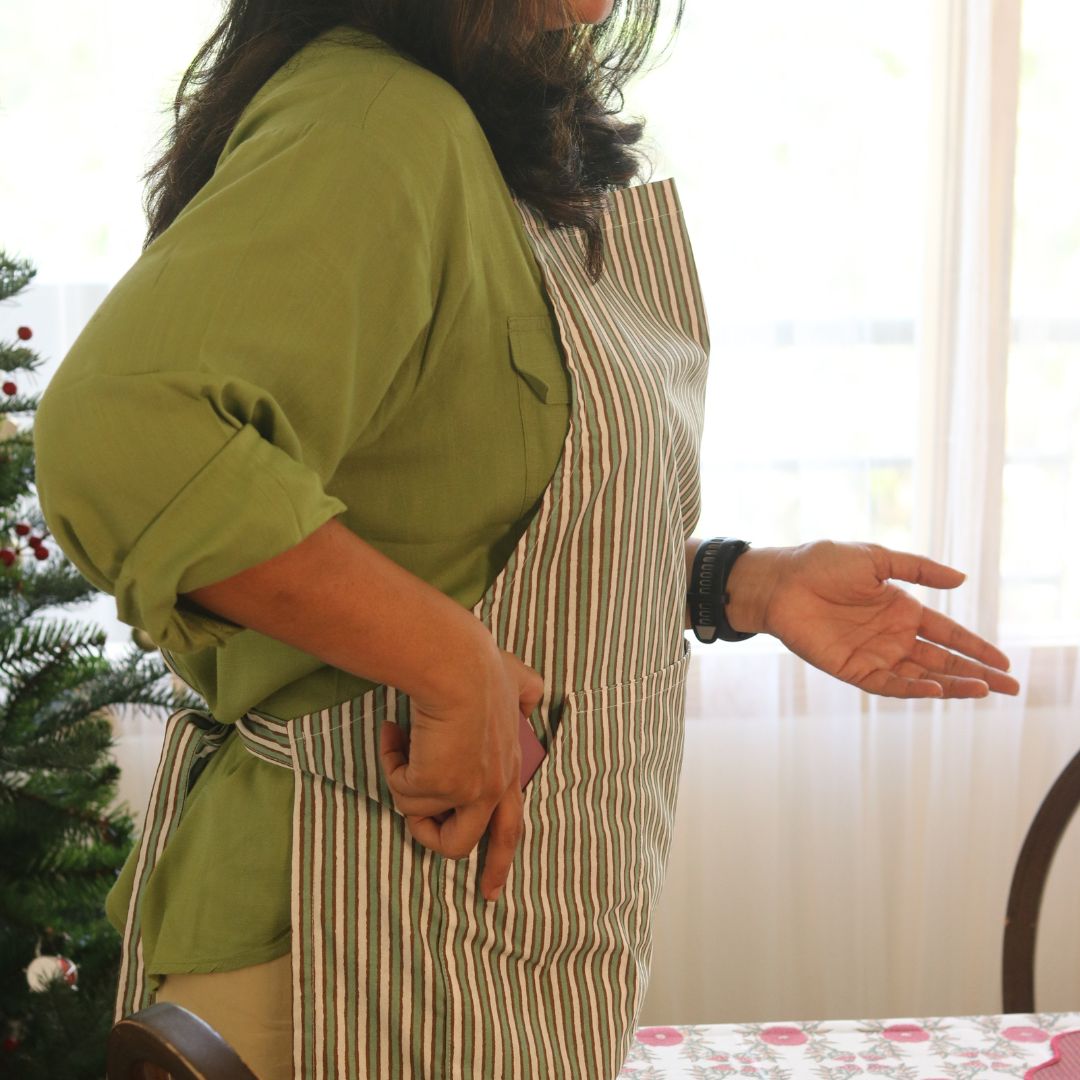 Spill-Resistant, 3-pocket, Cotton Apron - Sage Green