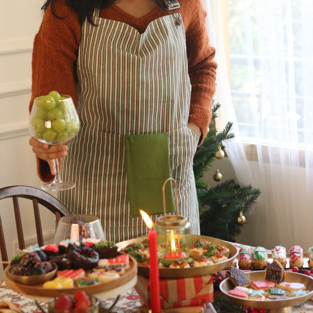 Spill-Resistant, 3-pocket, Cotton Apron - Sage Green Sage Green