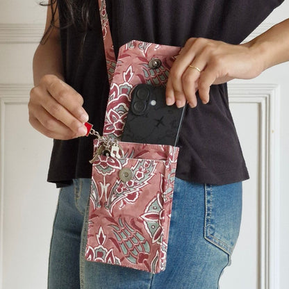 Sweet Onion Mobile Pouch