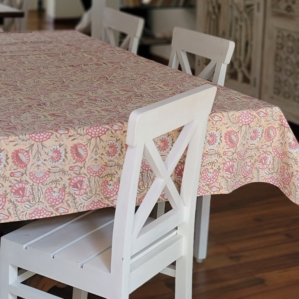 Blushing Meadows Tablecloth - Deep Tone