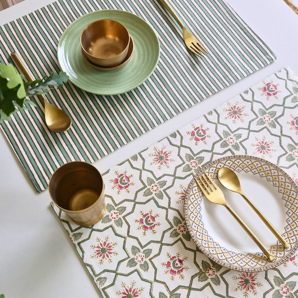 Persian Garden - Wipeable / Reversible Placemats Pink & Green