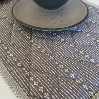 Woven Winter Grey Tablepad