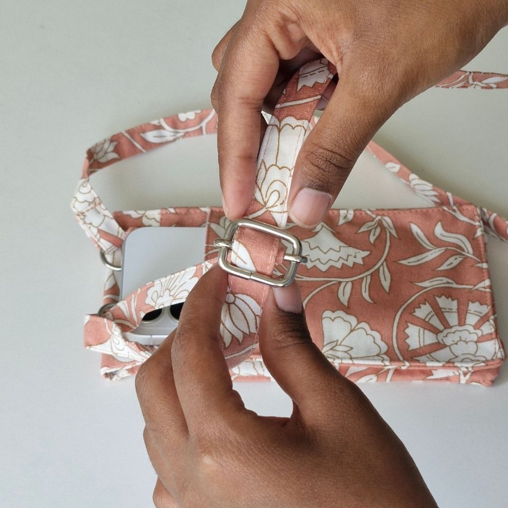 Dusty Rose Mobile Pouch