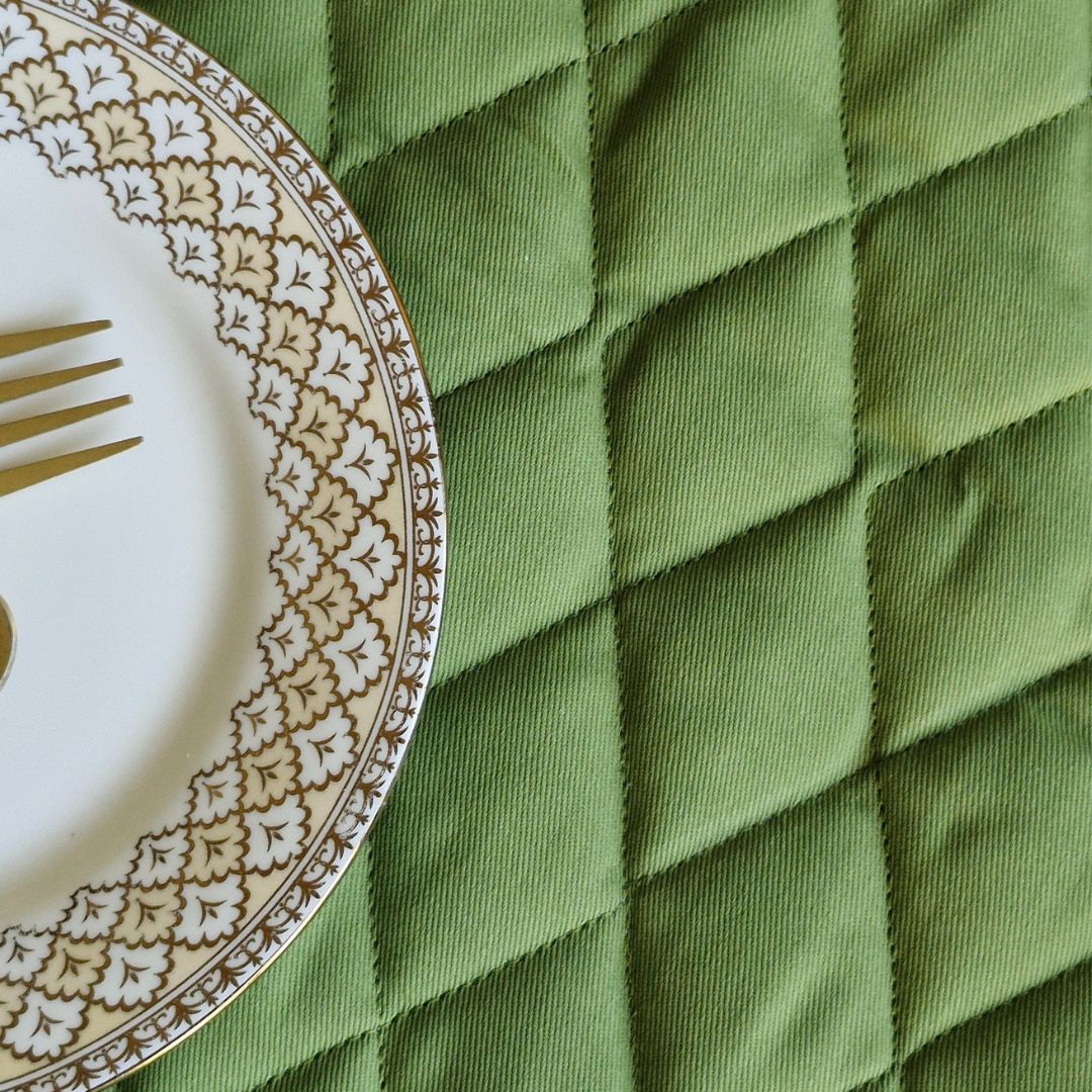 Earth & Sky Tablepad