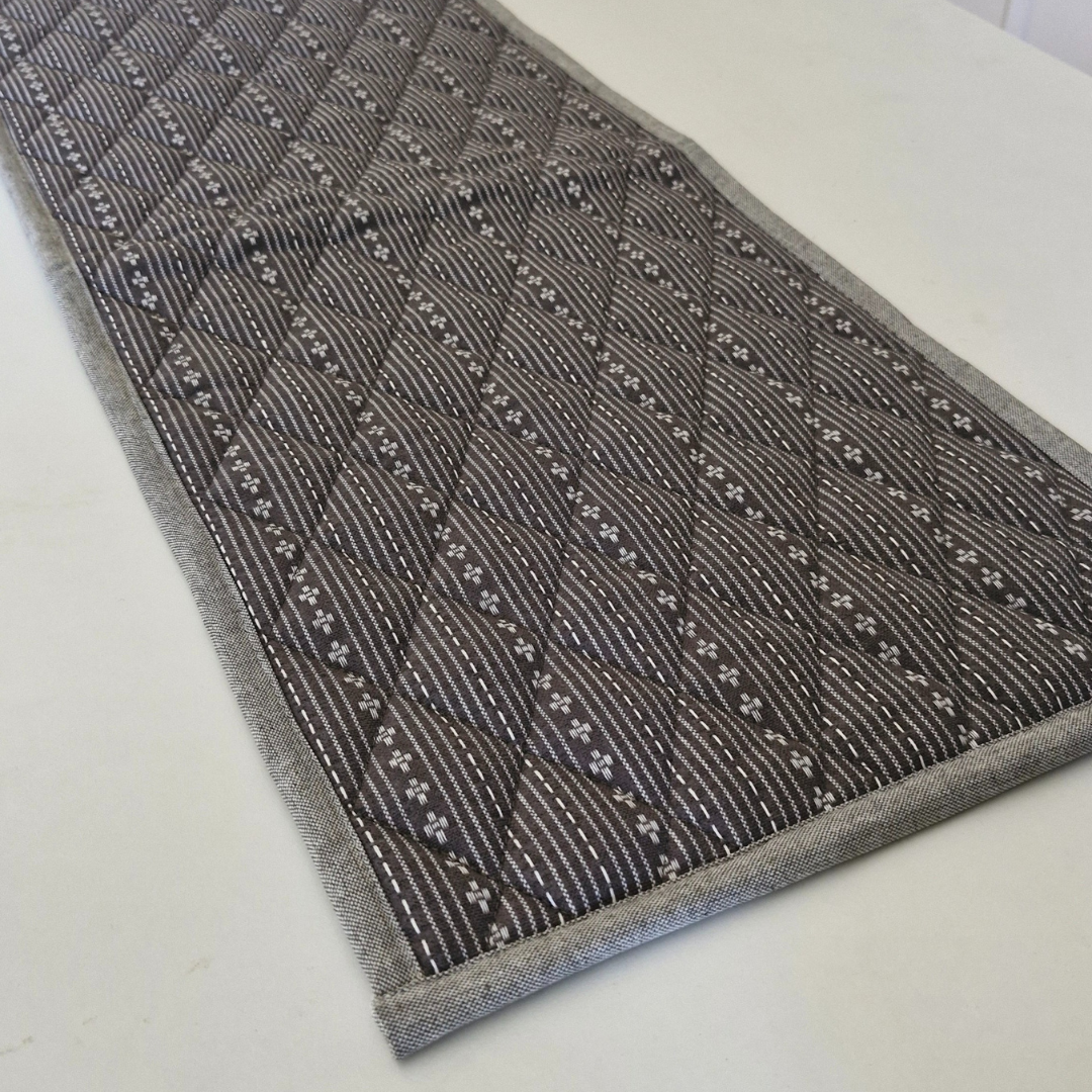 Woven Winter Grey Tablepad