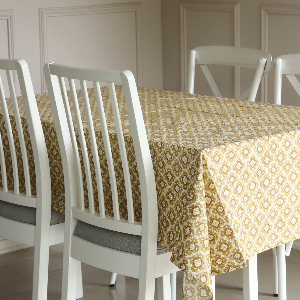 Chai & Toast Tablecloth