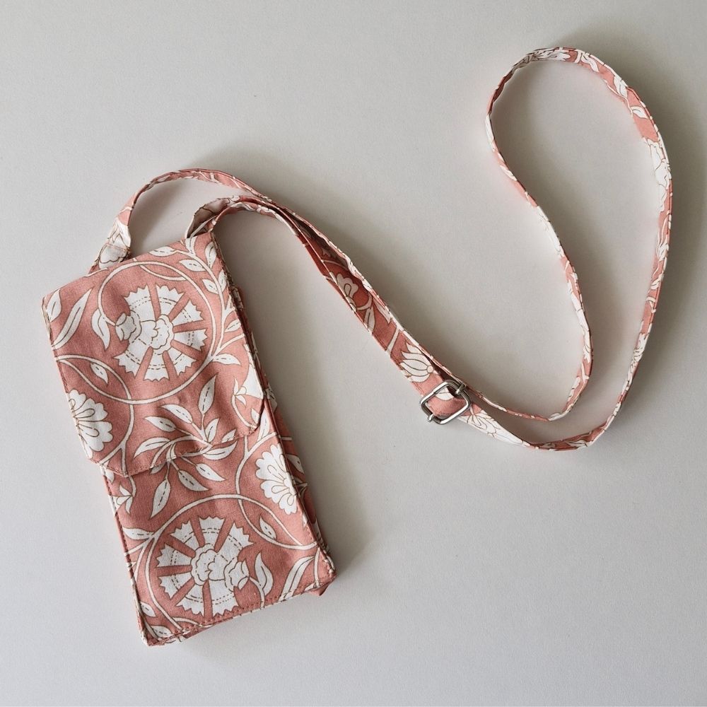 Dusty Rose Mobile Pouch