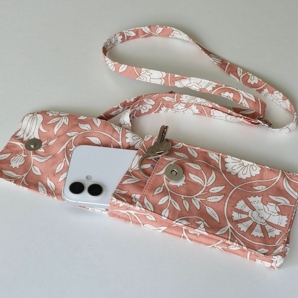 Dusty Rose Mobile Pouch