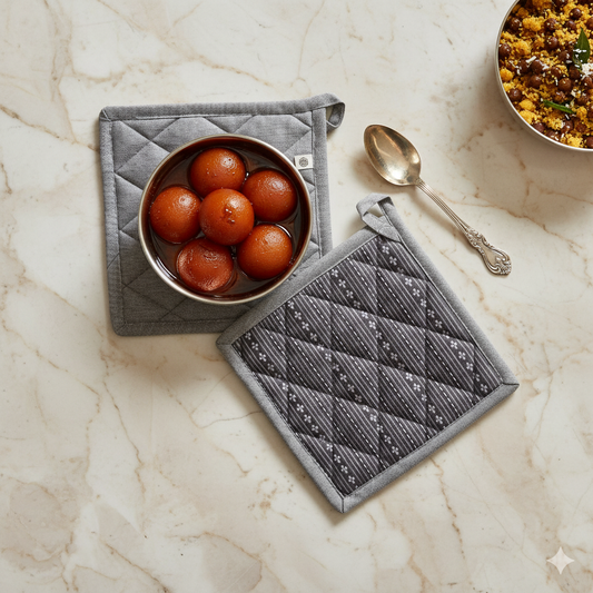 Wipeable & Reversible Pot Holder - Grey