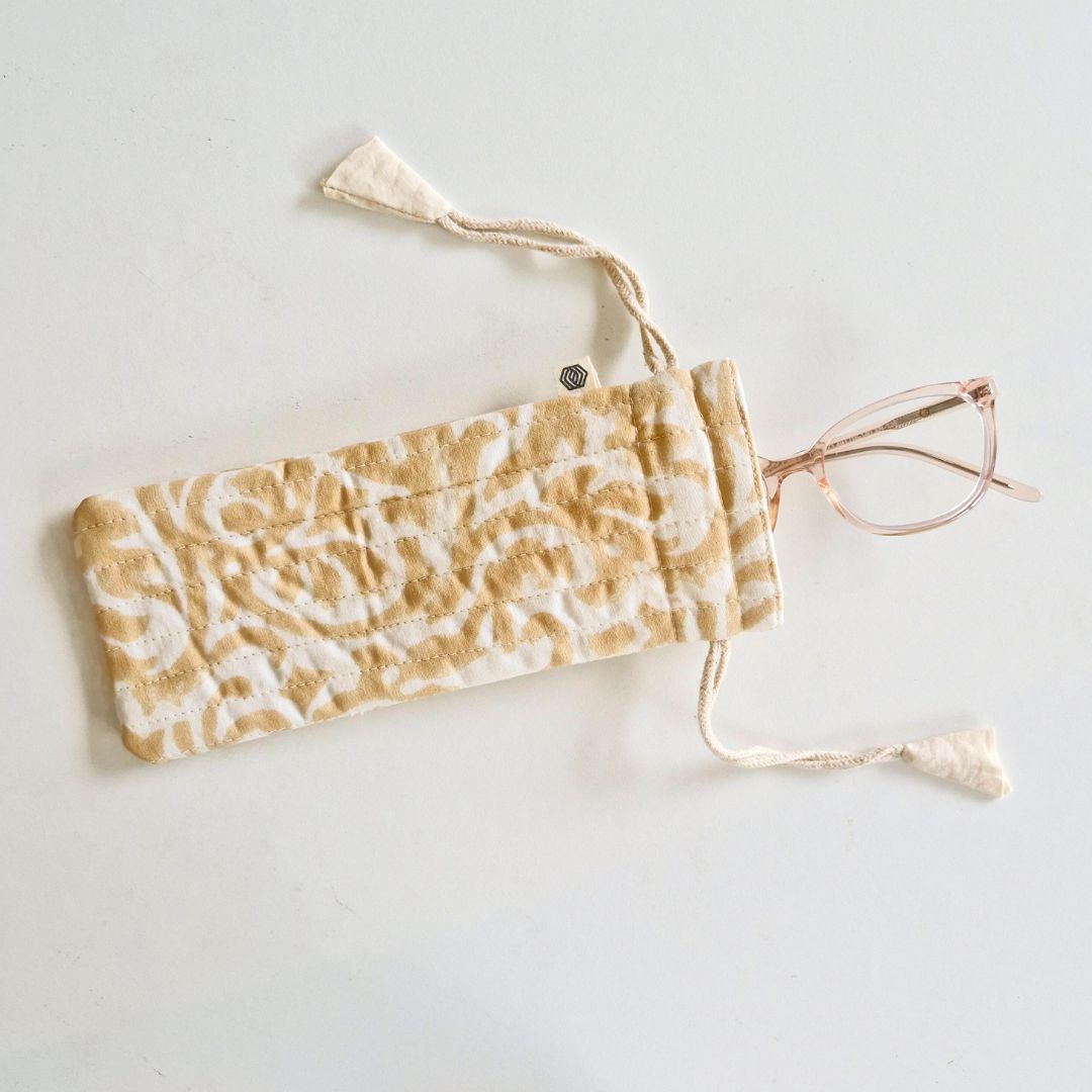 Optical Pouch - Dance in the Dunes