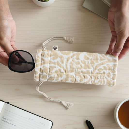 Optical Pouch - Dance in the Dunes